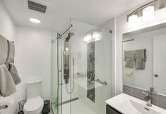 Lain-lain 5 Redmond Home w/ Pool Access: Dogs Welcome!