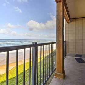 Primary image 1 Beachfront Lincoln City Condo-patio & Pool Access!, Whale Watching Center Hotels