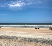 Others 2 Surfside Oceanfront Cottage w/ Beach Access!