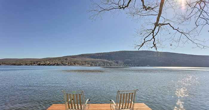 อื่นๆ Greenwood Lake Cottage w/ Grill & Lake Access