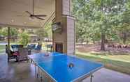 Lain-lain 4 All-encompassing Family Retreat Near Lake Texoma!