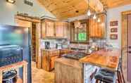 Lainnya 7 Beautiful Country Cabin on Crooked Creek Farm!