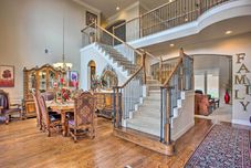 Others 4 Mi to Grapevine Lake: Texas Home w/ Media Room