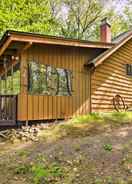 Imej utama Lakefront Cumberland Cabin With Dock & Fire Pit!