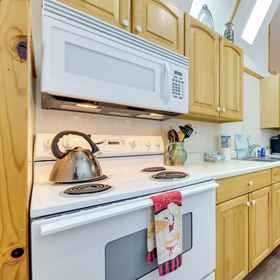 Interior1Sanderling Sea Cottages, Unit 11,Little Log Church and Museum飯店