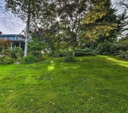 อื่นๆ 3 Charming Retreat w/ Deck ~ 4 Mi From Casco Bay!