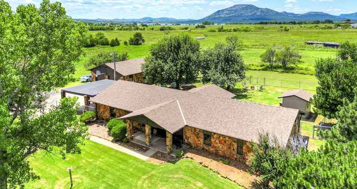 Others Spacious Country Home Near Ft Sill & Medicine Park