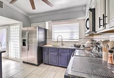 Others 3 Modern Seminole Home w/ Patio, 3 Mi to Beach!