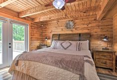 Others 3 Sevierville Blue Ridge Bungalow w/ Hot Tub, Deck