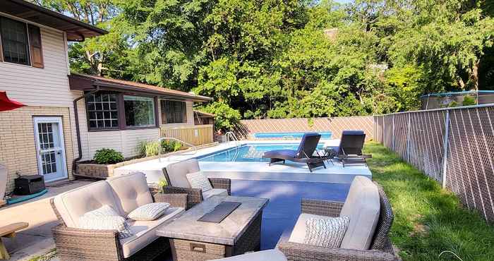 Lain-lain Spacious Getaway w/ Heated Private Pool!