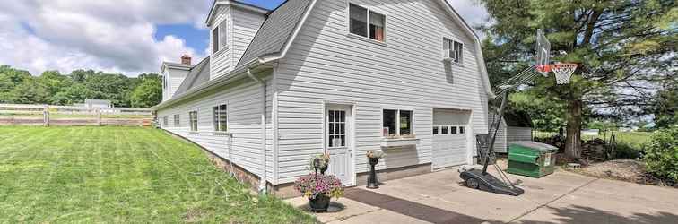 Others Loft Unplugged w/ Outdoor Space in Amish Country!