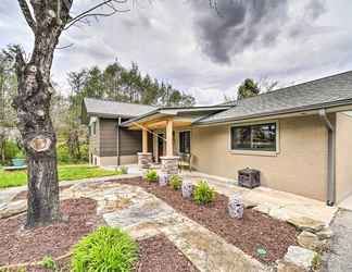 Lain-lain 2 Updated Brevard Home w/ Deck + Spacious Patio