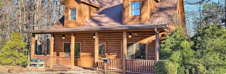 Others Bryson City Cabin w/ Private Yard & Hot Tub!