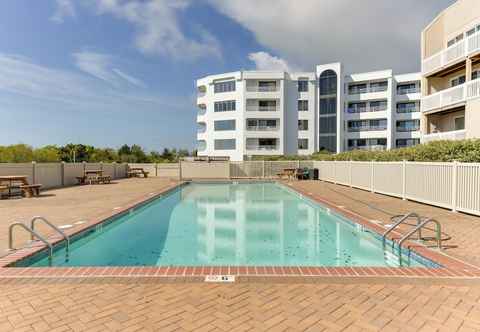 Others Brigantine Condo w/ Beach Access & Pool Views