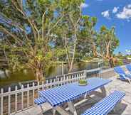 อื่นๆ 5 Airy Canalfront Oasis in Cape Coral w/ Pool!