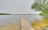 Lain-lain 6 Waterfront Paradise Lake Cottage w/ Pvt Dock!