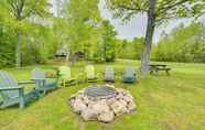 Lain-lain 3 Waterfront Paradise Lake Cottage w/ Pvt Dock!