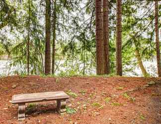 Others 2 Lakefront Yelm Home: Lake Views + Pet Friendly!