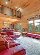 Imej utama Spacious Soldotna Home w/ Mackey Lake Views!