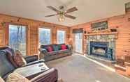 Others 6 Cabin w/ Fire Pit: 5 Mi to Cataloochee Skiing