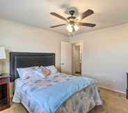 Others 2 Houston Getaway Near Downtown & Theme Parks!