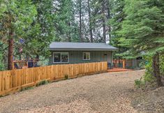 Lain-lain 7 Modern Strawberry Cabin w/ Deck & Fire Pit