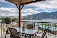 Others Breezy Lake Chelan Condo w/ Pool & Hot Tub Access!