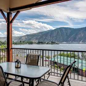 Primary image 1 Breezy Lake Chelan Condo w/ Pool & Hot Tub Access!, Washington Hotels