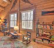 Others 7 Rustic Madison 'treehouse' Cabin With Game Room!