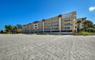 Others 7 Indian Shores Condo w/ 2 Balconies & Pool Access!