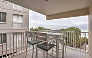 Others 2 Indian Shores Condo w/ 2 Balconies & Pool Access!