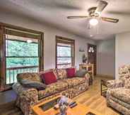 Khác 4 Pet-friendly VA Home ~ 30 Mi to Shenandoah NP