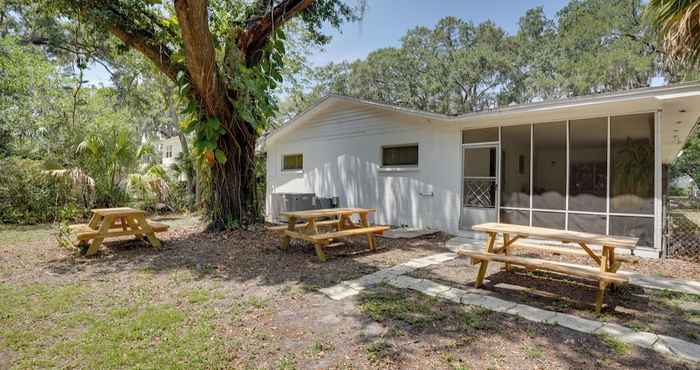 Others Charming Mid-century House - Just Steps to Lake!