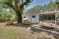 Others Charming Mid-century House - Just Steps to Lake!