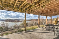 Others Lakeside Home w/ Deck: Near Hunting & Fishing