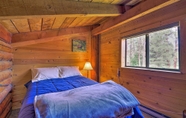 Others 2 Rustic Idaho Cabin < 10 Mi to Payette Lake!