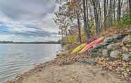 Lainnya 7 Lakefront Hawks Getaway - Fire Pit & Kayaks!