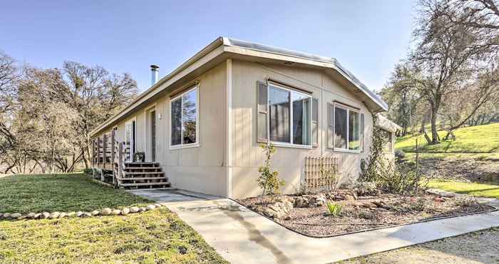 Others Home w/ Backyard: Near Sequoia/kings Natl Parks!