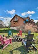 Imej utama Pet-friendly Poconos Cabin: Deck & Fire Pit!