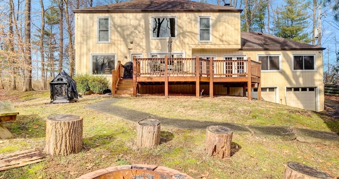 Others Louisville Area Home: Deck, Fire Pit, Creek!