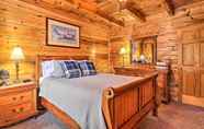 Others 5 Homey Sevierville Cabin w/ Deck Near Pigeon Forge!