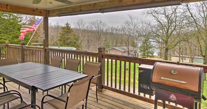 Others Table Rock Getaway w/ Fire Pit & Lake Access!