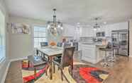 Others 7 Lovely Atlanta Home ~ 3 Mi to Downtown Venues