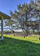 Imej utama Northern California Home, Steps to Pelican Beach!