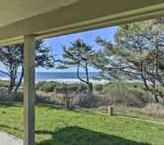 Others 4 Northern California Home, Steps to Pelican Beach!