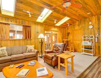 Others 2 Cody Vacation Rental Near Cedar Mountain!