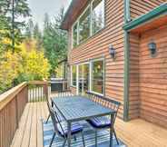 Others 3 Spacious Hayden Lake House - 3 Minutes to Marina!