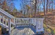 Others 2 Harpers Ferry Home: Walk to Shenandoah River!