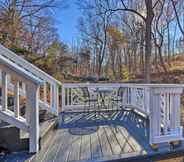 Others 2 Harpers Ferry Home: Walk to Shenandoah River!