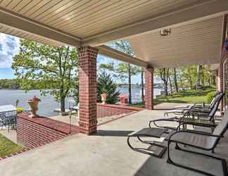 Lainnya 2 Spectacular Duck Creek Waterfront Retreat w/ Dock!